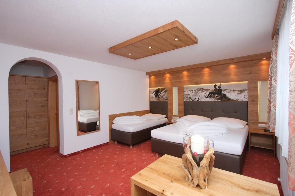 Hotel Garni Corinna Ischgl Bilik gambar
